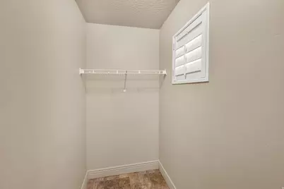 36 E Opequon Rd, Sandy, UT 84070 - Photo 10