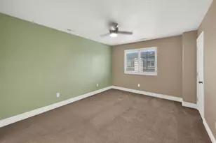 36 E Opequon Rd, Sandy, UT 84070 - Photo 10