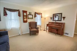 1346 E Lake St S, Ogden, UT 84401 - Photo 4