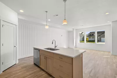 1653 W 2700 S #218, Syracuse, UT 84075 - Photo 6