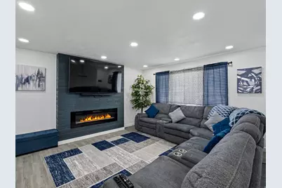 2977 S Breeze Dr W, Magna, UT 84044 - Photo 2