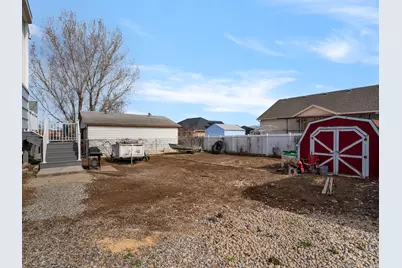 2977 S Breeze Dr W, Magna, UT 84044 - Photo 16