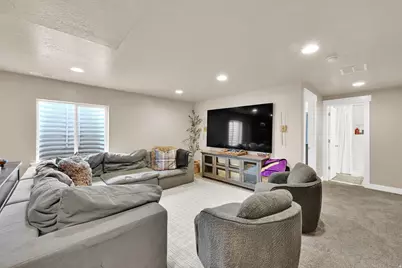 2681 E Clarkstone Dr, Eagle Mountain, UT 84005 - Photo 28