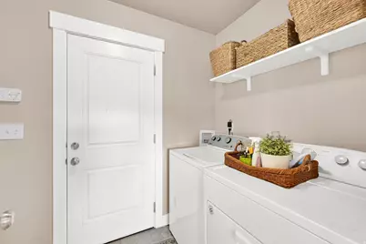 2681 E Clarkstone Dr, Eagle Mountain, UT 84005 - Photo 16