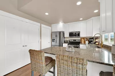 2681 E Clarkstone Dr, Eagle Mountain, UT 84005 - Photo 16