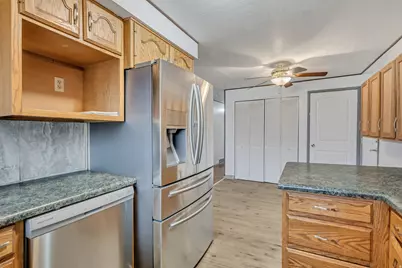 158 W 2200 N, Sunset, UT 84015 - Photo 8