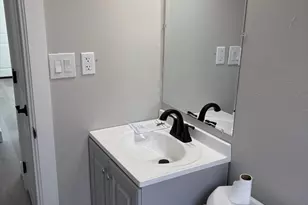 829 E 2700 S, Salt Lake City, UT 84106 - Photo 18