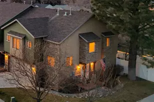 687 E Orchard Vista Ct S, Midvale, UT 84047 - Photo 2