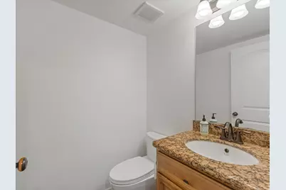 687 E Orchard Vista Ct S, Midvale, UT 84047 - Photo 10