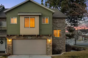 687 E Orchard Vista Ct S, Midvale, UT 84047 - Photo 2