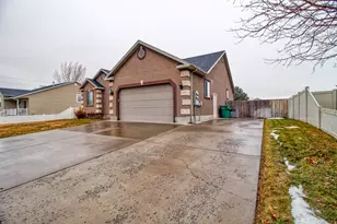 1663 N 980 W, Orem, UT 84057 - Photo 4