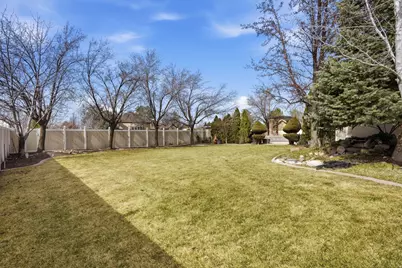 10868 S Prescott Dr E, Sandy, UT 84092 - Photo 82