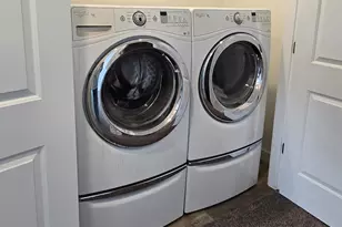 1052 E Regatta Ln, Saratoga Springs, UT 84045 - Photo 14