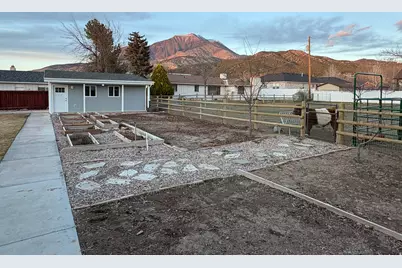 562 N 800 E, Nephi, UT 84648 - Photo 32