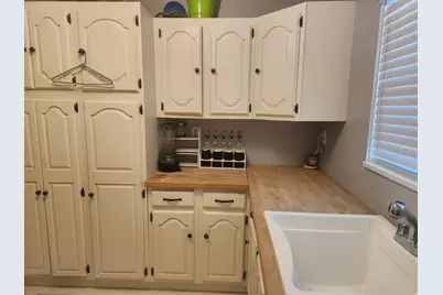 835 Essex Cir, Price, UT 84501 - Photo 10