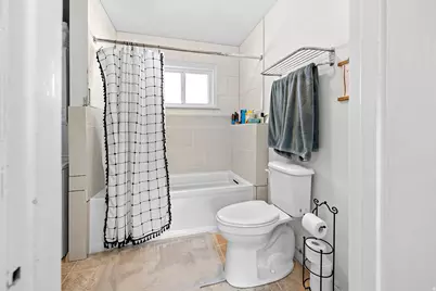 149 N 200 W, Delta, UT 84624 - Photo 18