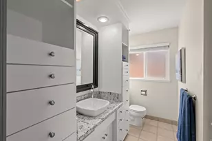 2765 E Blue Spruce Dr, Holladay, UT 84117 - Photo 30