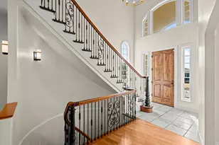 2765 E Blue Spruce Dr, Holladay, UT 84117 - Photo 6