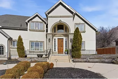 2765 E Blue Spruce Dr, Holladay, UT 84117 - Photo 8