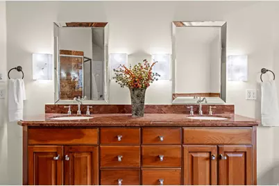 2765 E Blue Spruce Dr, Holladay, UT 84117 - Photo 58