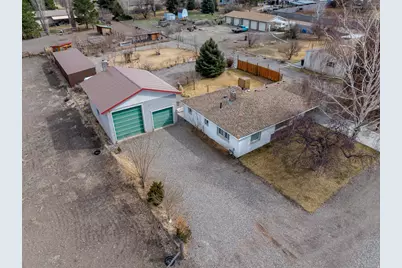 170 S 100 E, Annabella, UT 84711 - Photo 32