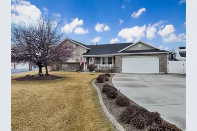 4188 W 2875 N, Plain City, UT 84404 - Photo 2