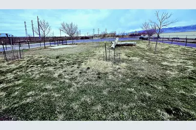 1042 N Skipton Dr, North Salt Lake, UT 84054 - Photo 20