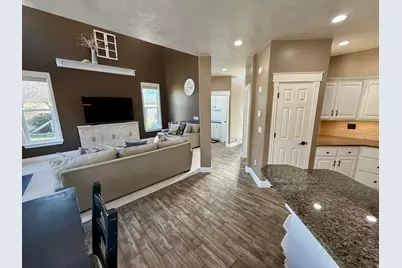 578 W 3850 N, Pleasant View, UT 84414 - Photo 22