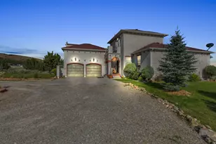 2885 W Ridgeline Rd, Stockton, UT 84071 - Photo 2