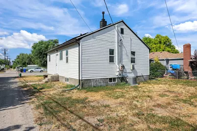 25 W 400 S, Tremonton, UT 84337 - Photo 26