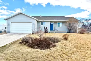 1413 W 1000 S, Vernal, UT 84078 - Photo 1