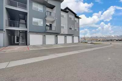 472 W 40 S #J102, Providence, UT 84332 - Photo 22