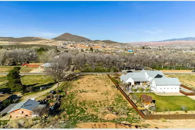 793 S 920 W, Hurricane, UT 84737 - Photo 6
