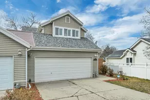 4194 S Caroleen Way E, Salt Lake City, UT 84124 - Photo 2