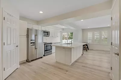 4194 S Caroleen Way E, Salt Lake City, UT 84124 - Photo 4