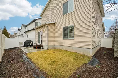 807 N Wellington Ct, North Salt Lake, UT 84054 - Photo 32