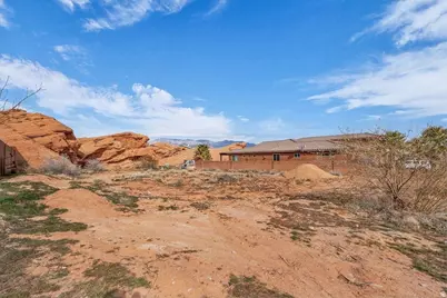 2874 S 3750 W, Hurricane, UT 84737 - Photo 6