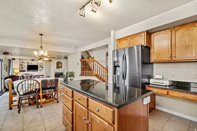 5155 S 3200 W, Roy, UT 84067 - Photo 10