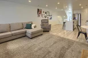 263 E 1825 N, North Ogden, UT 84414 - Photo 4