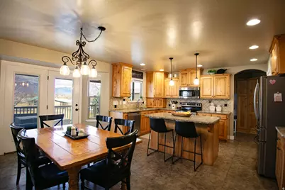 1862 N 3900 W, Plain City, UT 84404 - Photo 6