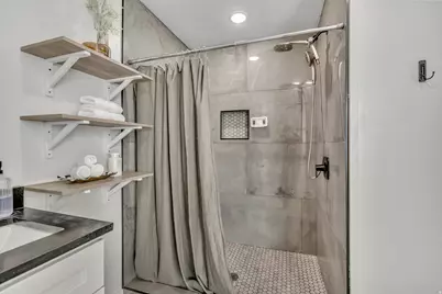 1231 E 520 S, Provo, UT 84606 - Photo 12