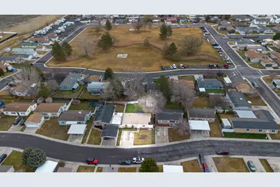 2969 S Whisper St W, West Valley, UT 84120 - Photo 26