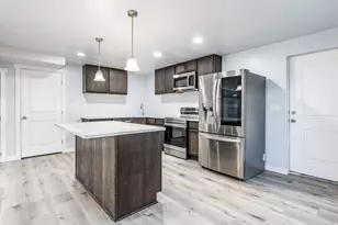 1453 N Linen Way, Lehi, UT 84048 - Photo 32