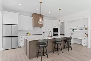 4348 N Braiken Dr, Lehi, UT 84048 - Photo 8