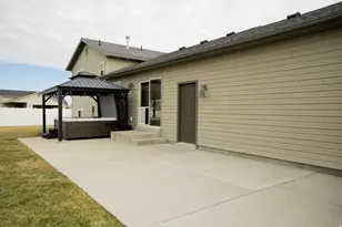 3365 S 1460 W, Nibley, UT 84321 - Photo 32