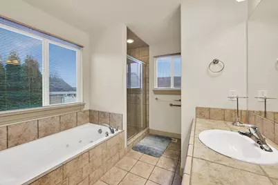 5717 W Como Ln, West Jordan, UT 84081 - Photo 16