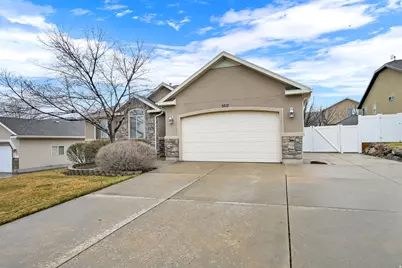 5717 W Como Ln, West Jordan, UT 84081 - Photo 2