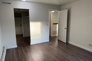 30 W Lester Ave, Murray, UT 84107 - Photo 12