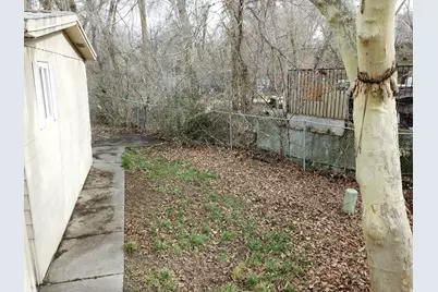 1172 E El Sendero Cir S, Salt Lake City, UT 84117 - Photo 20