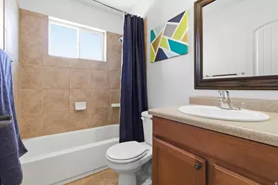 141 W 300 N, Gunnison, UT 84634 - Photo 20